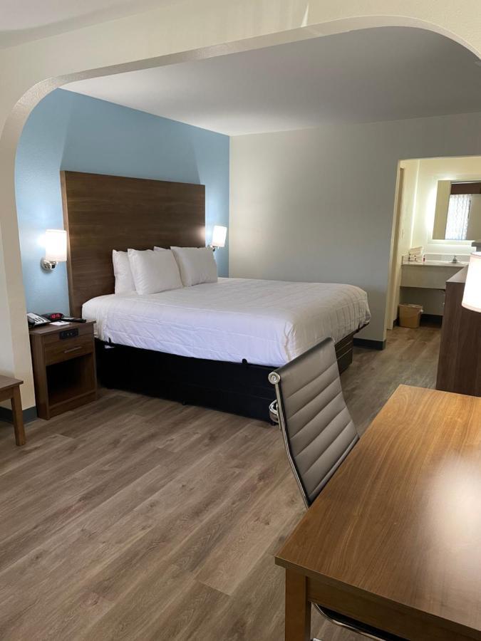 Baymont By Wyndham Biloxi - Ocean Springs Motel Eksteriør bilde