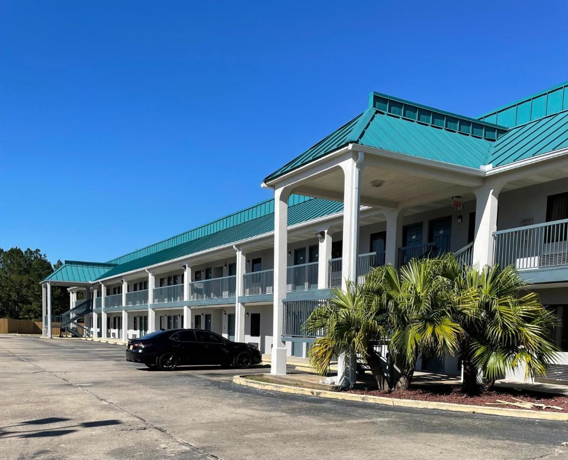Baymont By Wyndham Biloxi - Ocean Springs Motel Eksteriør bilde