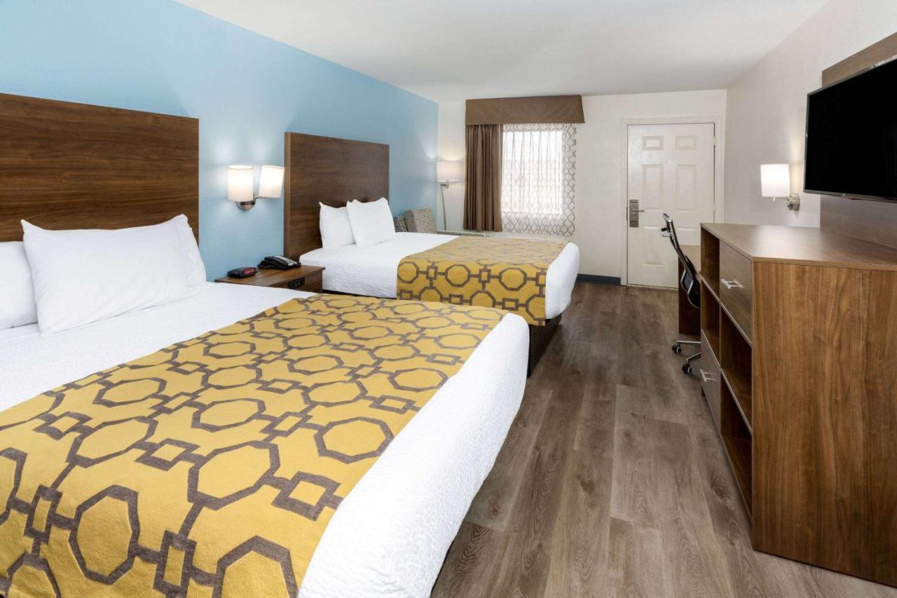 Baymont By Wyndham Biloxi - Ocean Springs Motel Eksteriør bilde